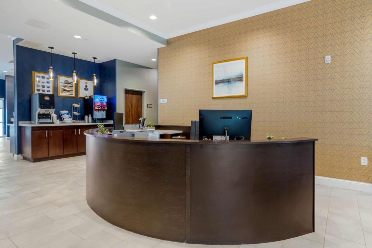 Best Western Plus St. Louis Airport Hotel Woodson Terrace Bagian luar foto