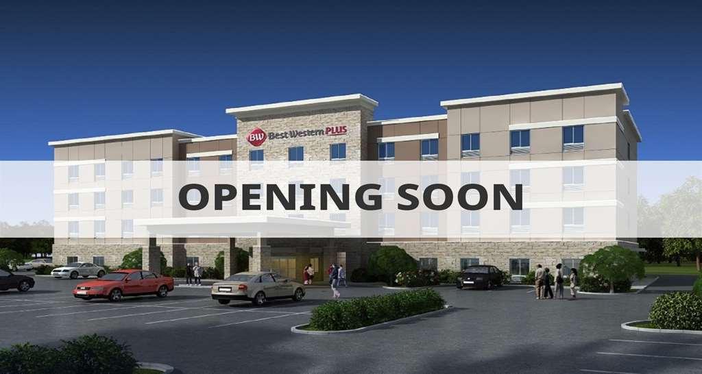 Best Western Plus St. Louis Airport Hotel Woodson Terrace Bagian luar foto